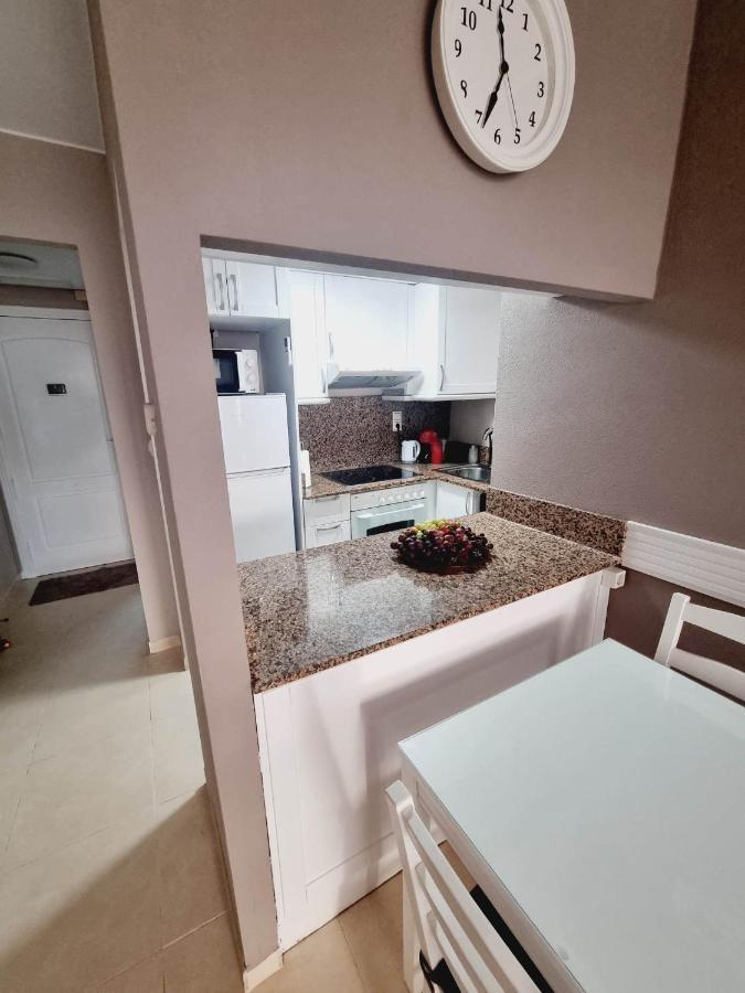 Luxury Evita Apartments In Торевьиа Экстерьер фото